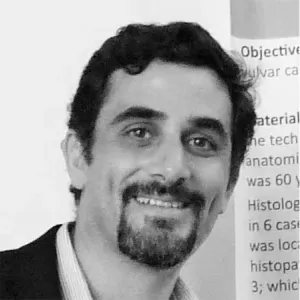 Dr. José María Mariconde