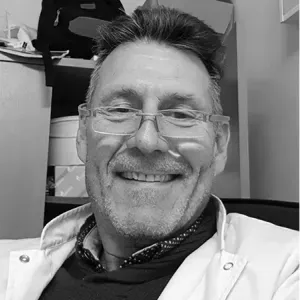 Dr. Raúl Nobile