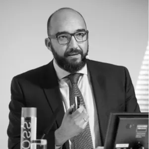 Dr. Enrique Grande
