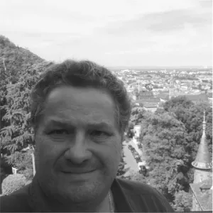 Dr. Ricardo Ryser