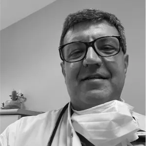Dr. Santiago Bella
